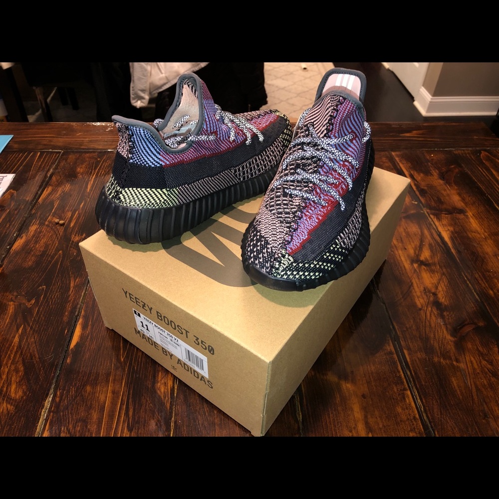 Yeezy Boost 350 - size 11